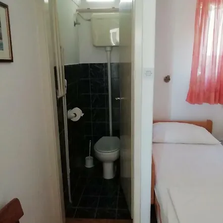 Apartment Apartman Mila *